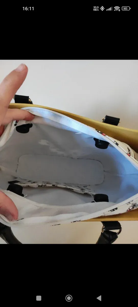 Bolsa O bag amarela com Mickey