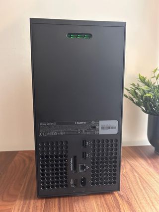 Xbox Series X + 2 Mandos Originales