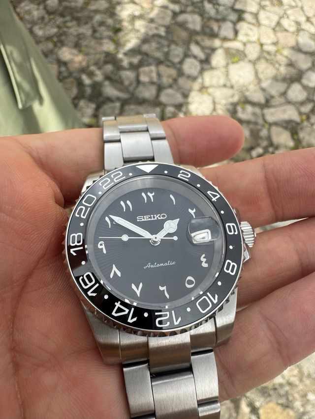Seiko GMT Esfera Árabe