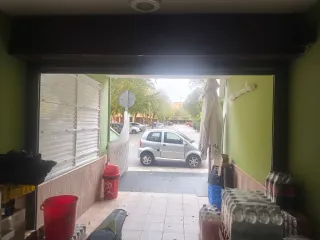 Cierre metálico enrollable