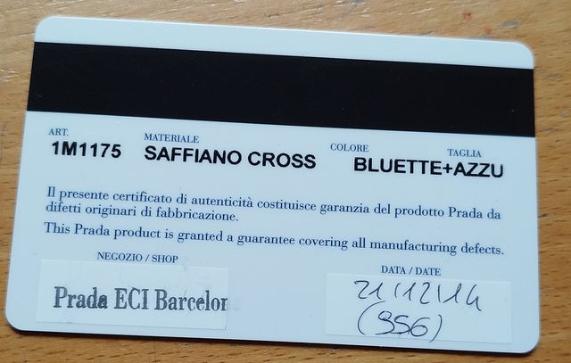 Cartera Prada Azul y Dorada