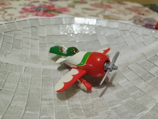 Avión Disney Pixar Planes Cars