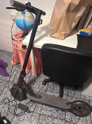 Patinete Xiaomi Mi Electric Scooter 365