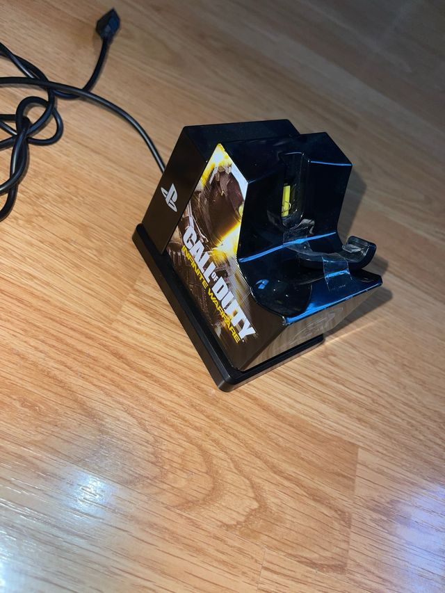 PACK PS4+ MANDO+ JUEGO+ CARGADOR