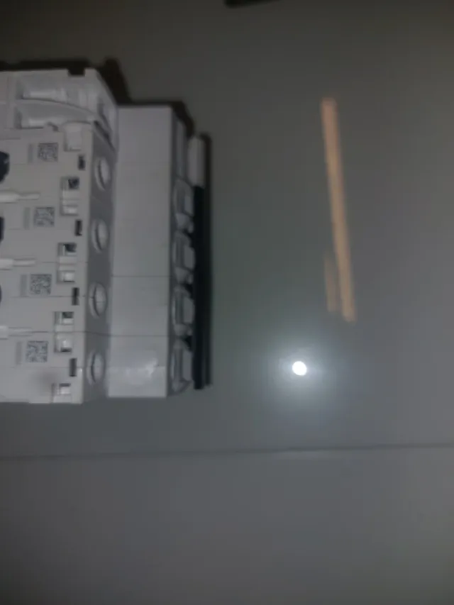 Magnetotérmico Schneider Electric C32A