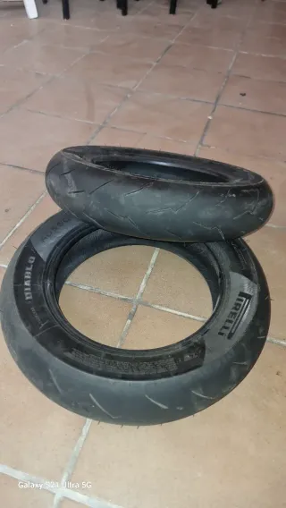 Neumáticos Pirelli Diablo Rosso RC