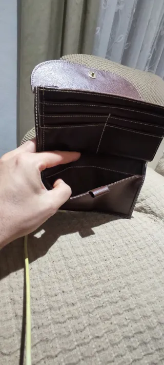 Cartera Traveler's Choice Marrón