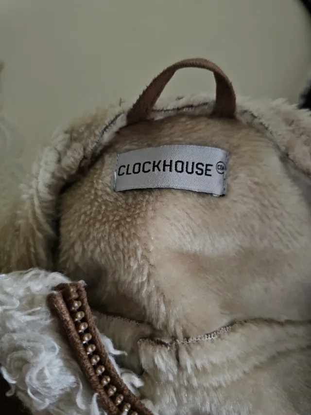 Abrigo tipo trenca marrón con capucha