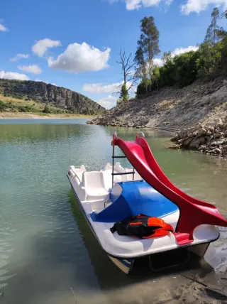 Negocio de hidropedales