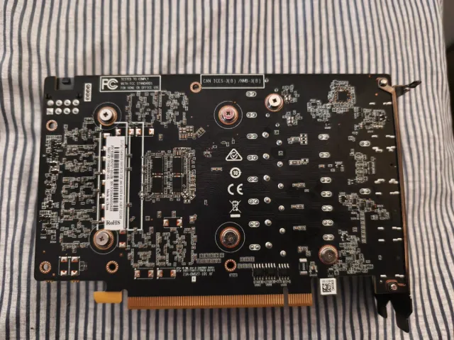 Tarjeta Gráfica Zotac 1660 Super 8GB