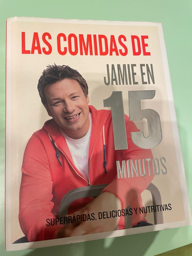 Las comidas de Jamie Oliver en 15 minutos (Span...