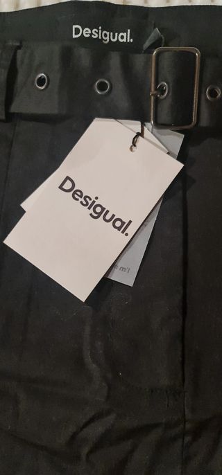 Falda Desigual.nueva a estrenar