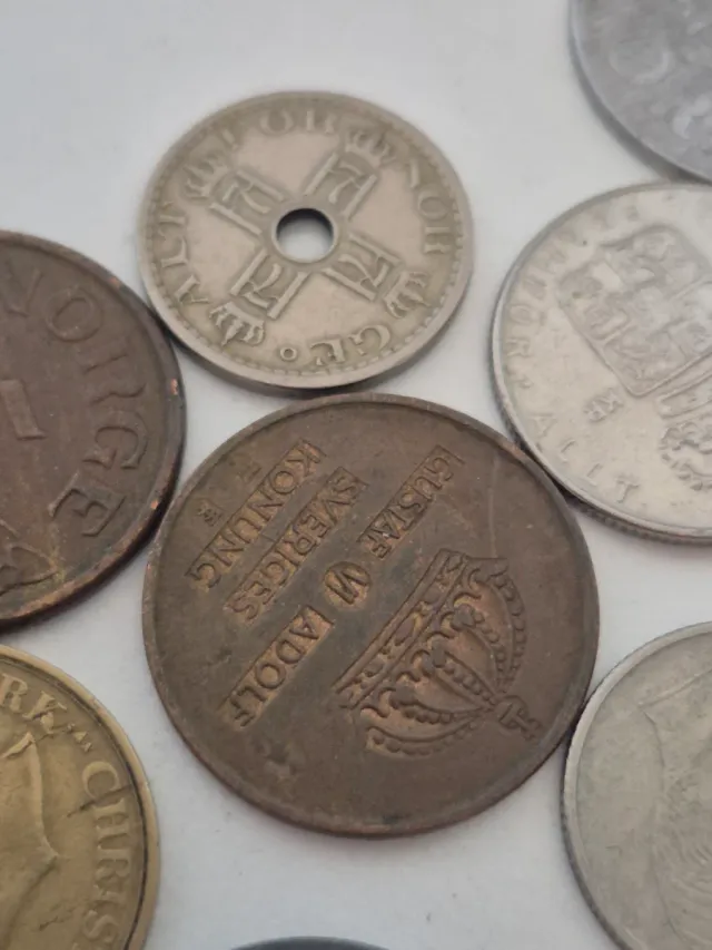 Lotto di 26 monete nordiche