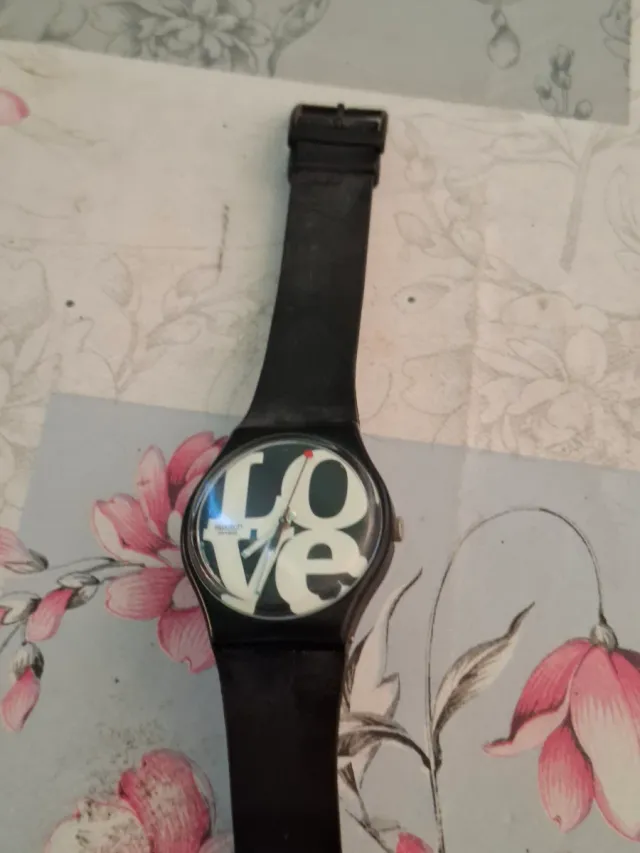 Swatch Orologio LOVE Nero Verde