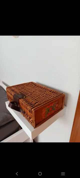 MALETIN DE MIMBRE VINTAGE