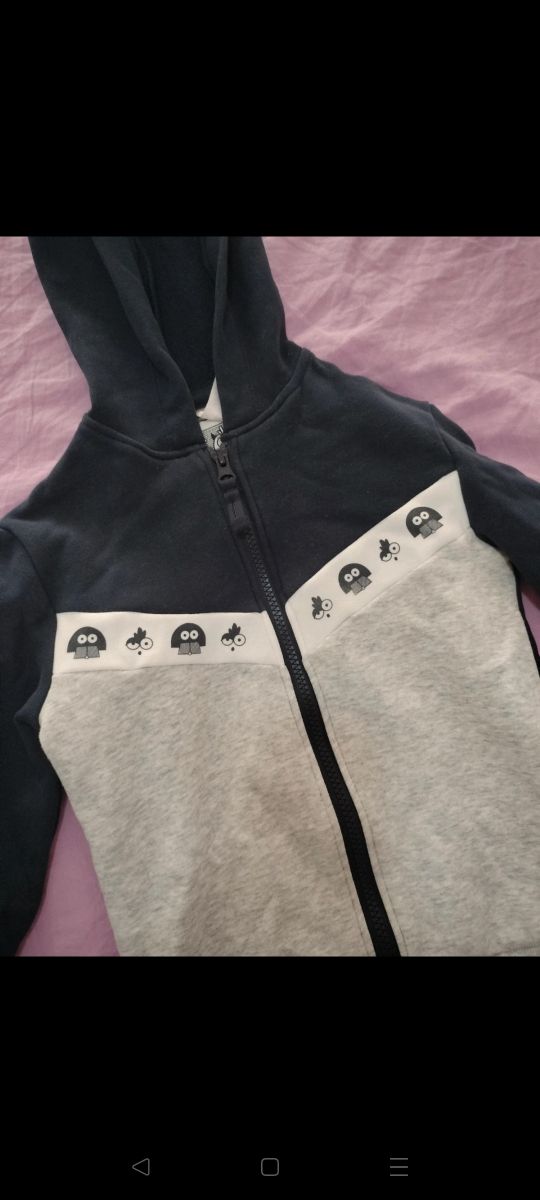 Chaqueta niño con capucha y cremallera