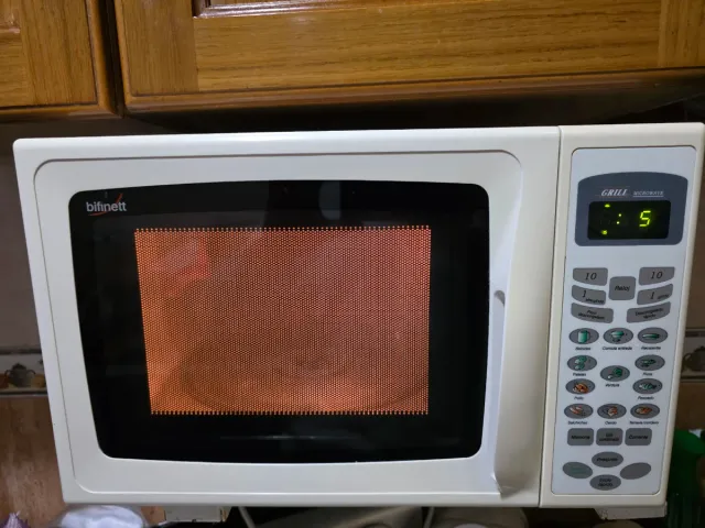 Microonde Bifinett Grill