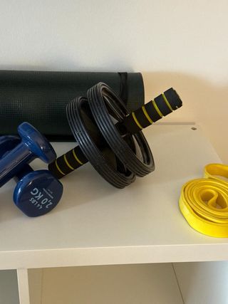 Set Gimnasio: Mancuernas, Rueda y Bandas