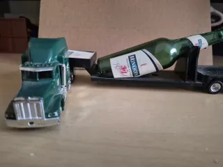 Camión y Remolque 1:87