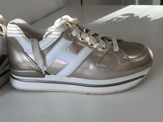 Zapatillas Hogan Plata y Blanco