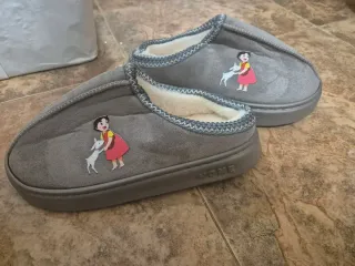 Zapatillas Heidi Grises