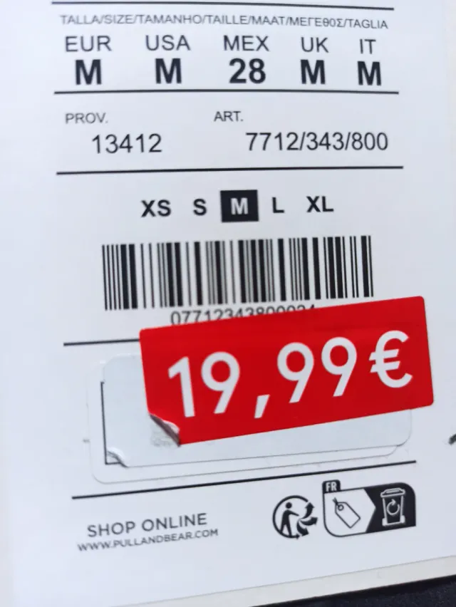 Cazadora bomber negra sin estrenar