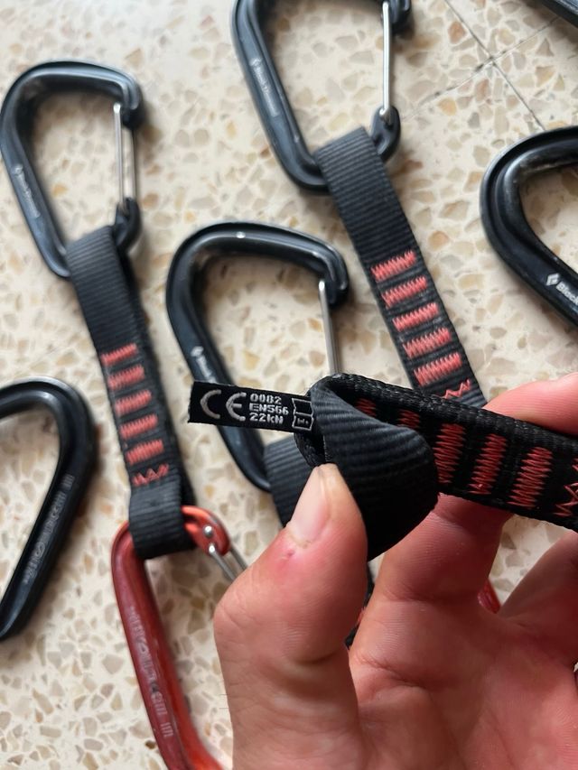 8 Cintas Express Escalada Black Diamond