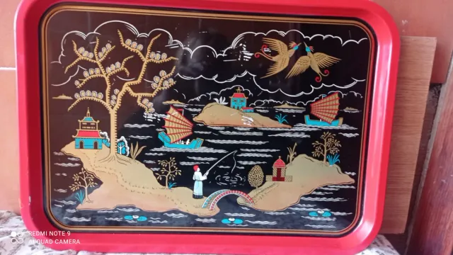 Bandeja metálica decorada estilo oriental
