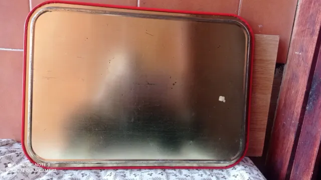 Bandeja metálica decorada estilo oriental