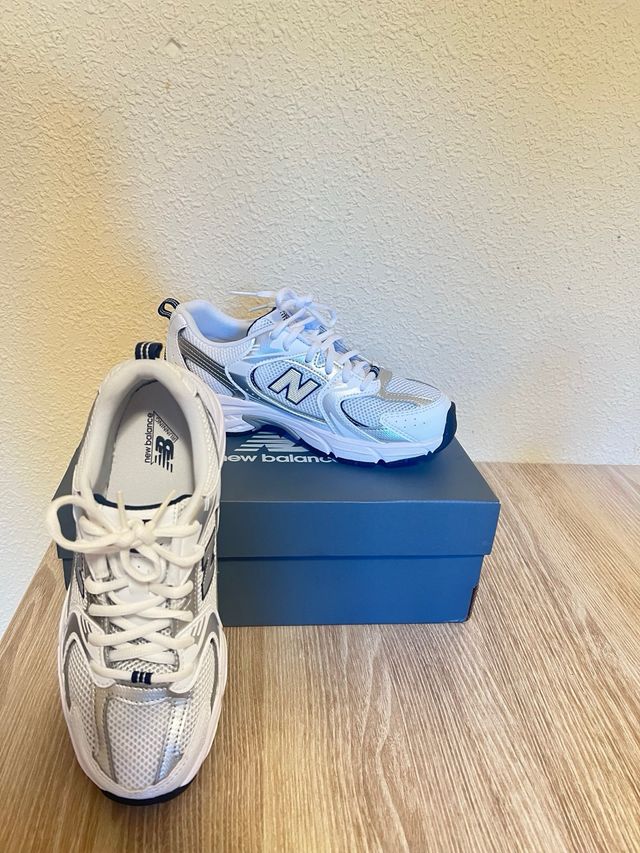 New Balance 530 Blancas/Gris Nuevas