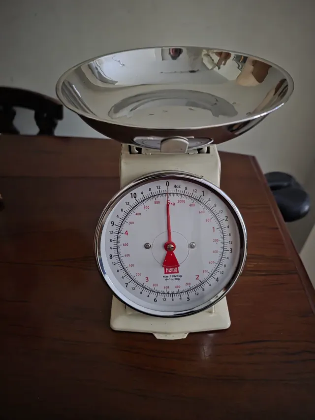 Báscula de cocina vintage