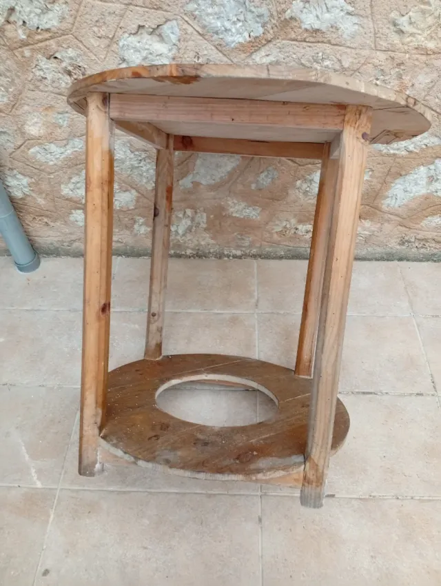 Mesa camilla rústica de madera