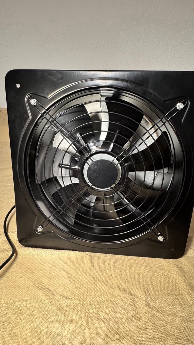 Extractor de aire industrial 300mm