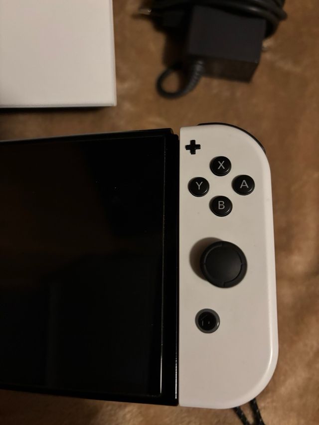 Nintendo Switch OLED Edición Zelda