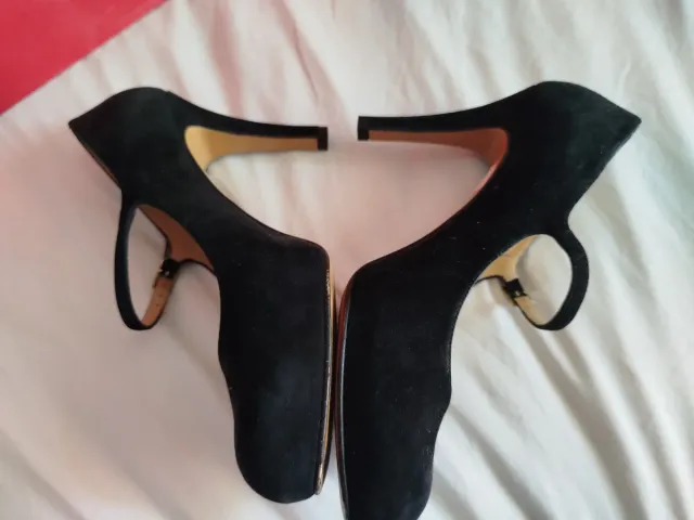 Zapatos de ante negro Latouche