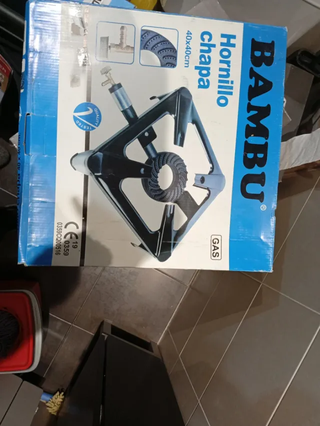 Hornillo Bambú Chapa 40x40cm Gas