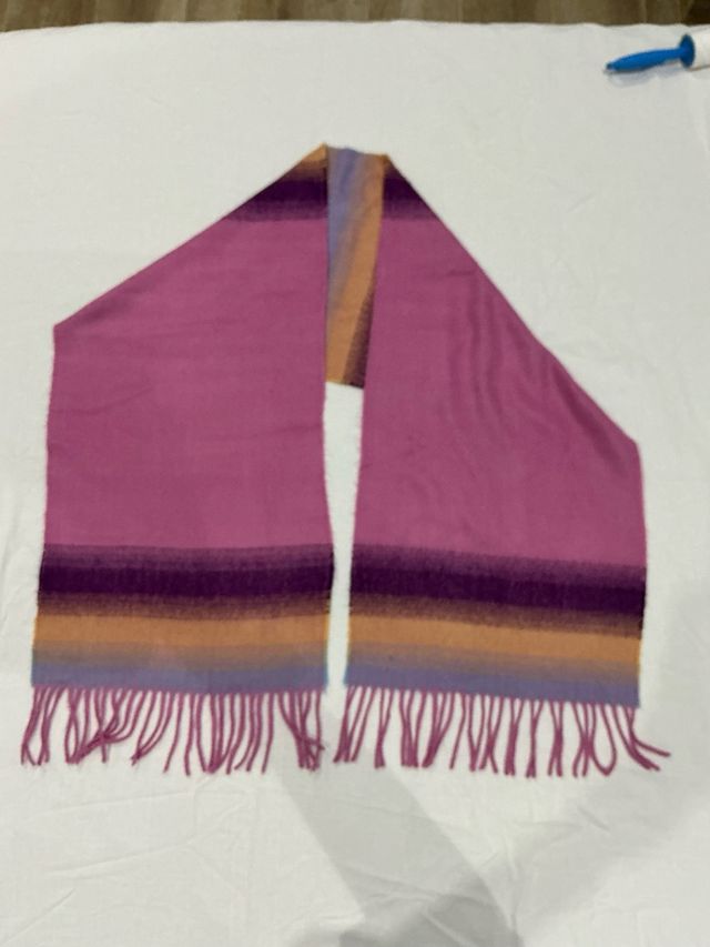 Bufanda degradada rosa y morado