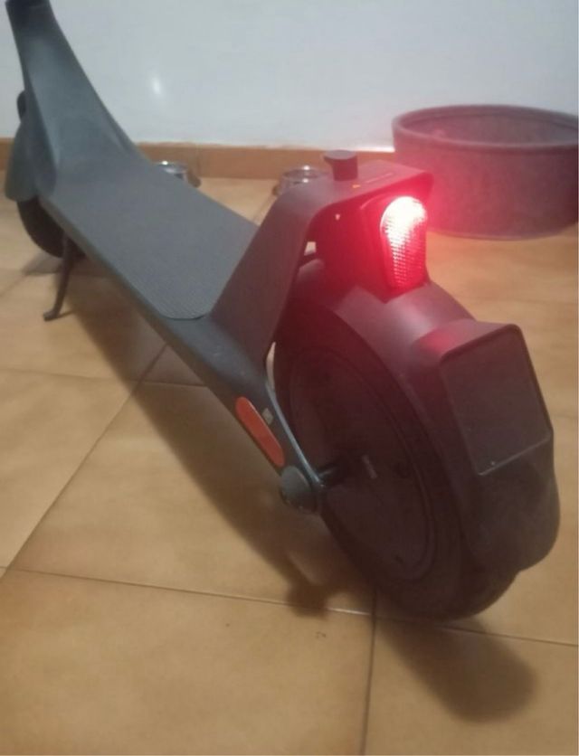 Patinete Eléctrico Xiaomi 4 Lite 2ª Gen