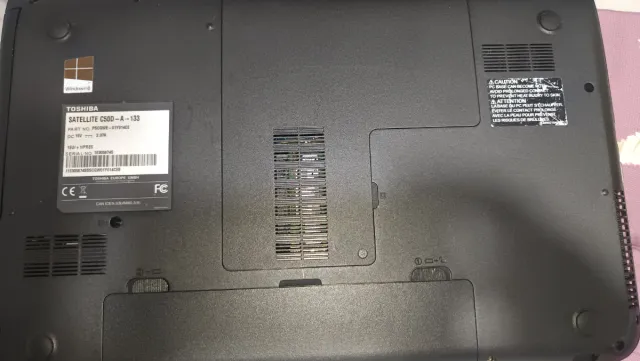 Portátil Toshiba Negro