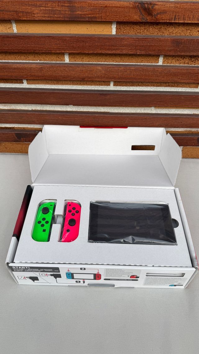 Nintendo Switch + 5 Jogos + Acessórios