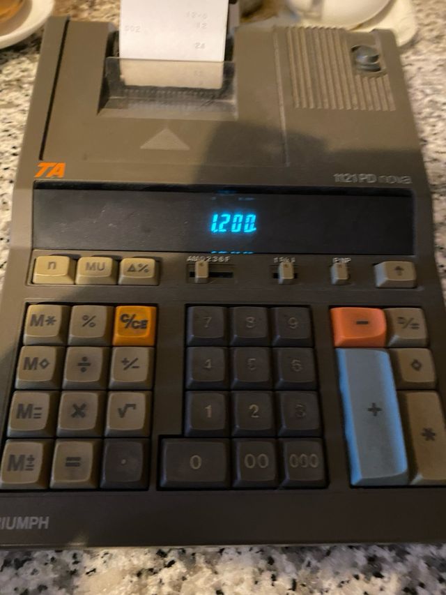 Calcolatrice Elettrica Triumph 1121 PD Nova