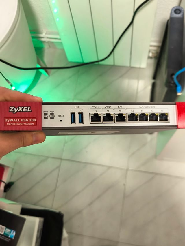 Firewall Zyxel USG200