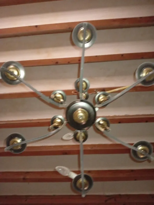 Lámpara antigua para restaurar