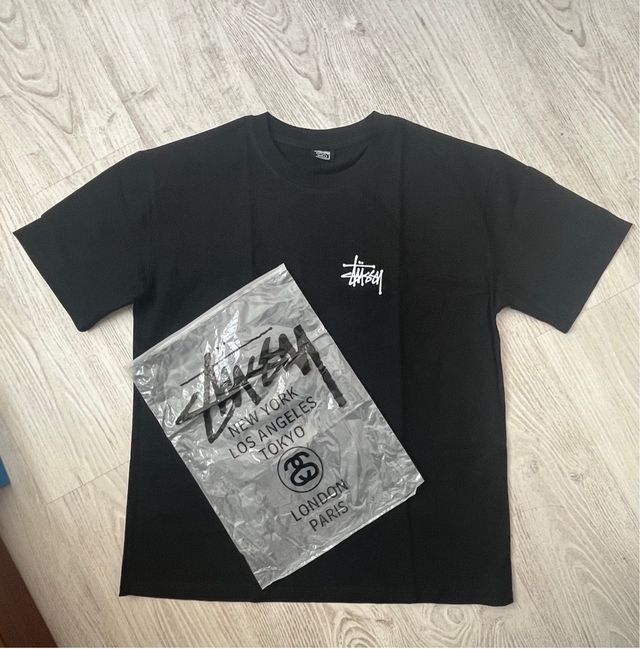 Camiseta Stussy Negra