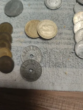 Lote de monedas antiguas