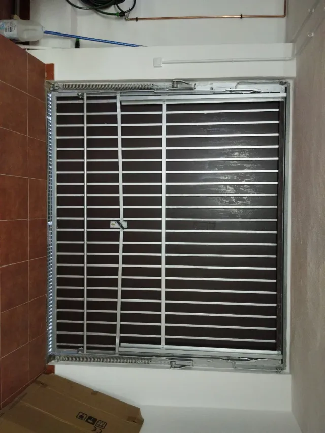 Cancela hierro coche y cancela peatonal