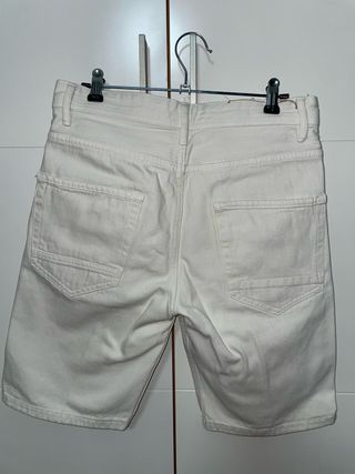 Pantalón vaquero blanco Pull&Bear Talla 38