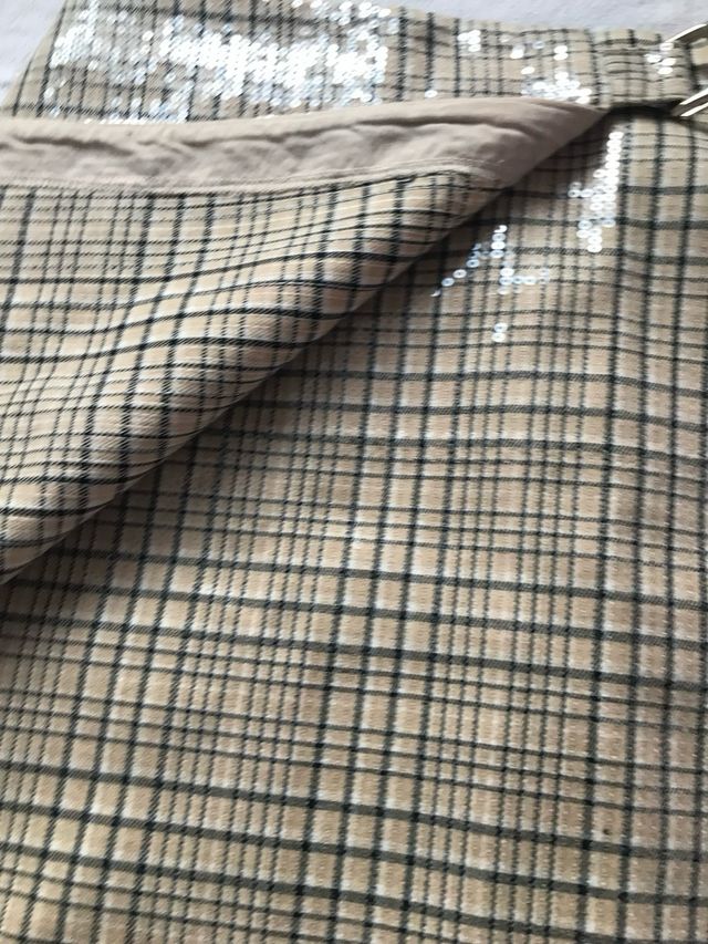 Falda corta cuadros lentejuelas