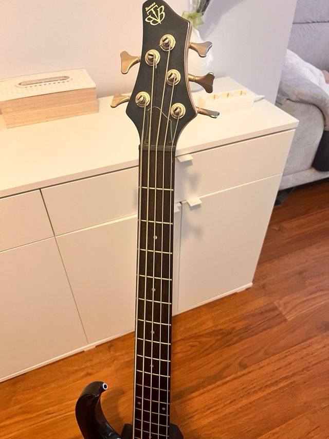 Ibanez TBT Bajo 5 cuerdas activo