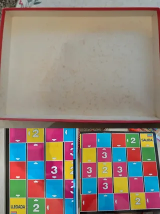 Lote de 3 juegos de mesa.